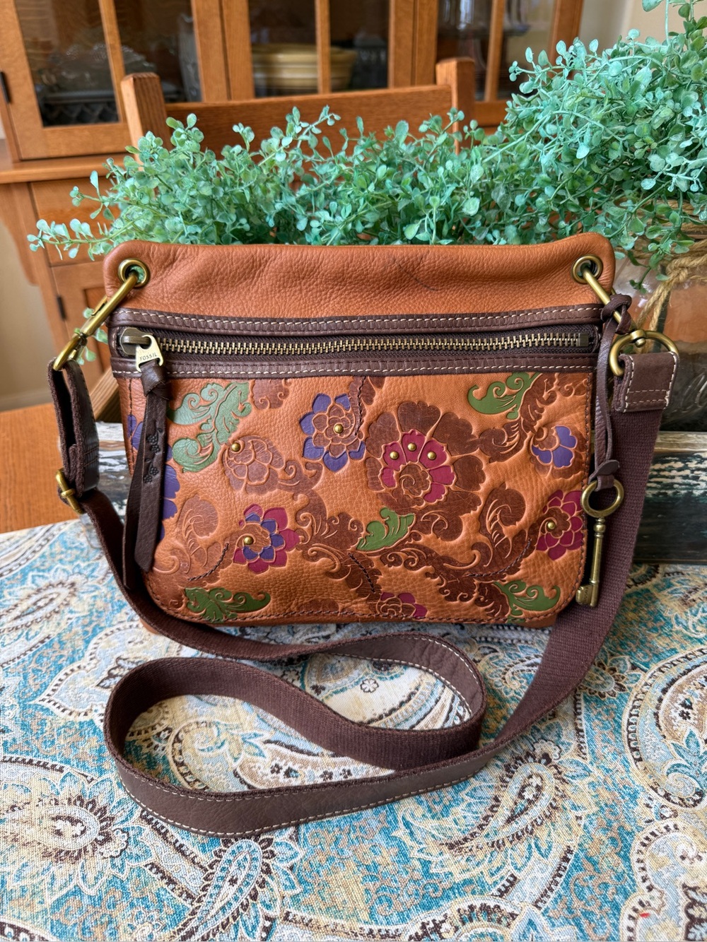 Fossil Long Live Vintage Floral Leather Crossbody Bag Key Y2K